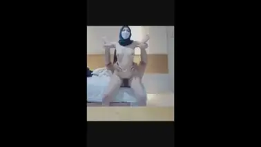 Ukhty Main Gaya Berbeda Lumer Asyik 2026 poster